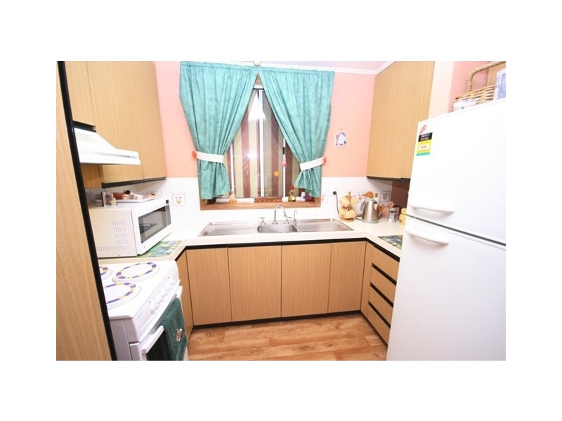 28 Blyth Road, Clare SA 5453