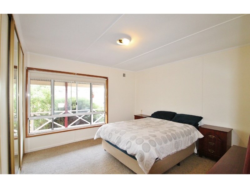 28 Blyth Road, Clare SA 5453