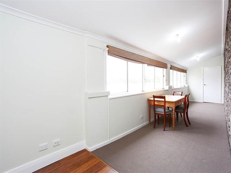 24 Kingston Street, Burra SA 5417