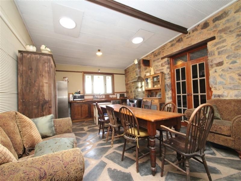 2 Chapel Street, Burra SA 5417