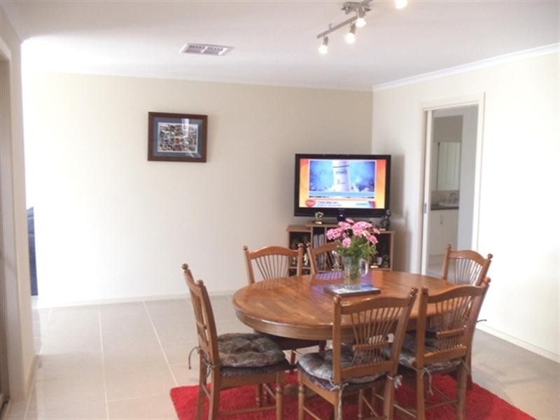 1 Hillview Crescent, Maitland SA 5573