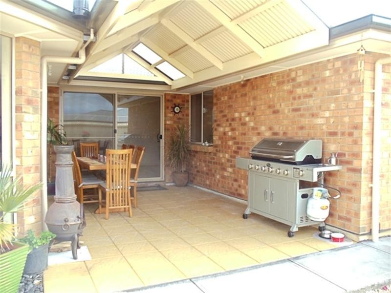 1 Hillview Crescent, Maitland SA 5573