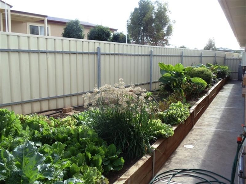 1 Hillview Crescent, Maitland SA 5573