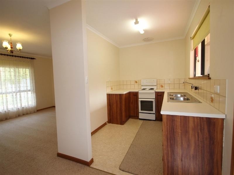 12 Port Road, Auburn SA 5451