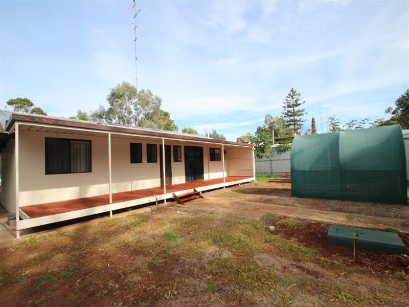 12 Port Road, Auburn SA 5451