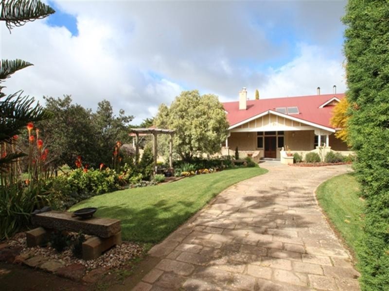 15 Main North Road WATERVALE via, Clare SA 5453