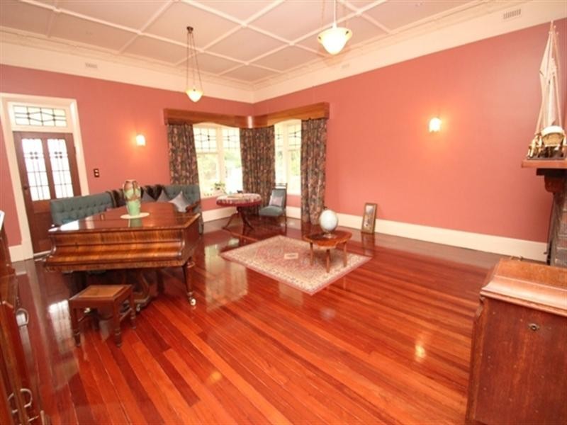 15 Main North Road WATERVALE via, Clare SA 5453