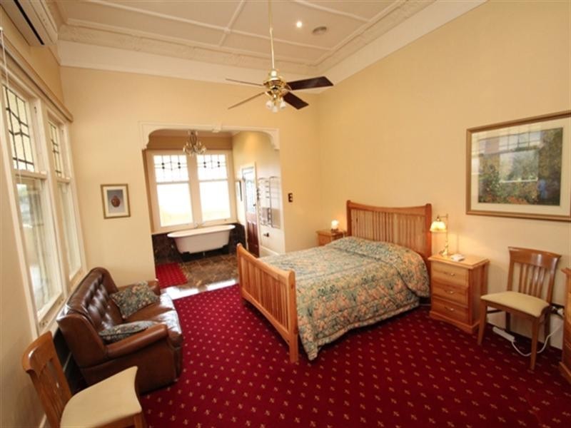 15 Main North Road WATERVALE via, Clare SA 5453