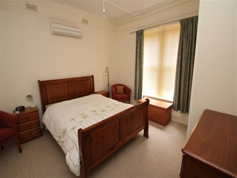 15 Main North Road WATERVALE via, Clare SA 5453