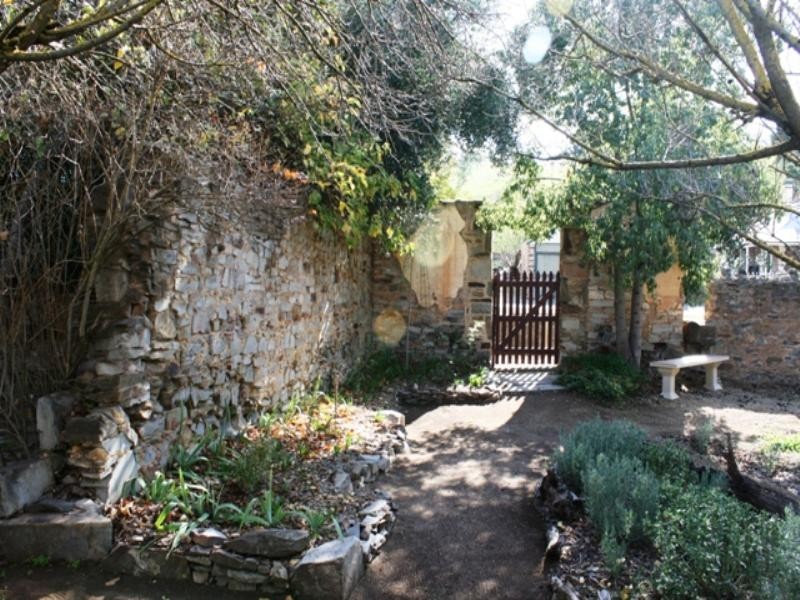 1 Ware Street, Burra SA 5417