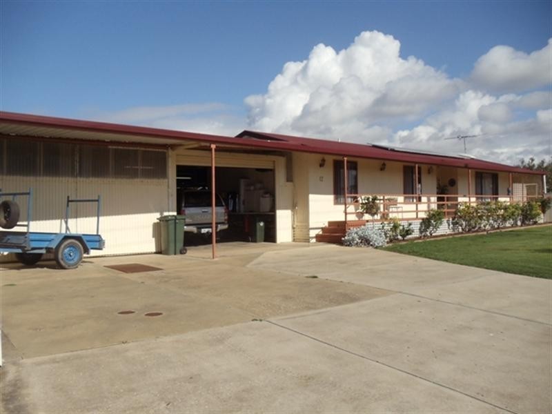 12 Allen Road, Tiddy Widdy Beach SA 5571