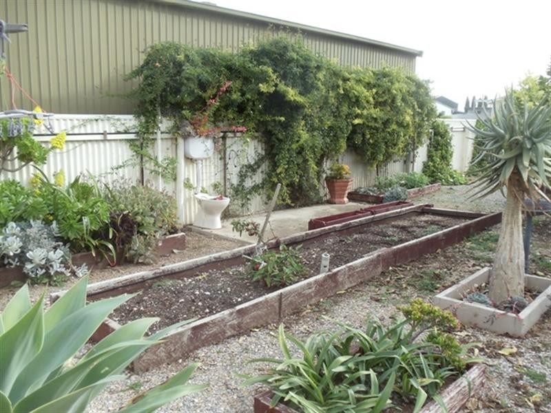 12 Allen Road, Tiddy Widdy Beach SA 5571