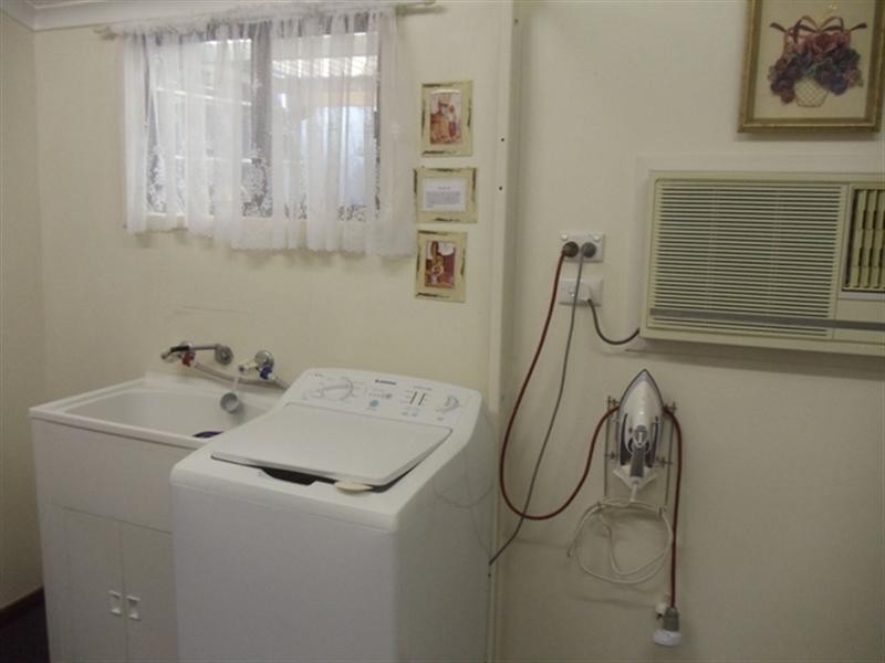 12 Allen Road, Tiddy Widdy Beach SA 5571