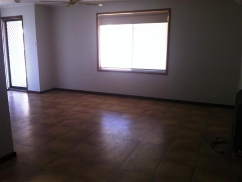 18 BARTON Road, Tiddy Widdy Beach SA 5571