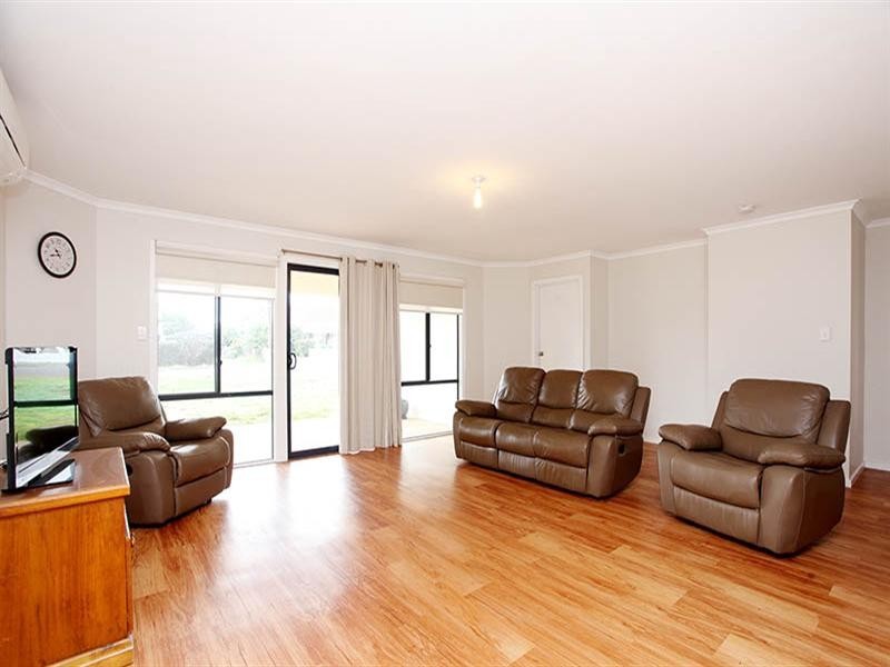 8 Henry Street, Auburn SA 5451