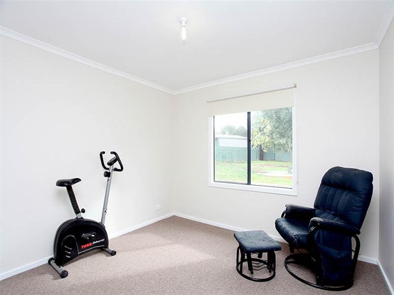 8 Henry Street, Auburn SA 5451