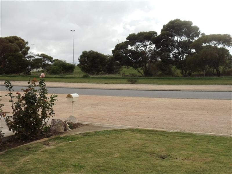 24 Cane Avenue, Ardrossan SA 5571
