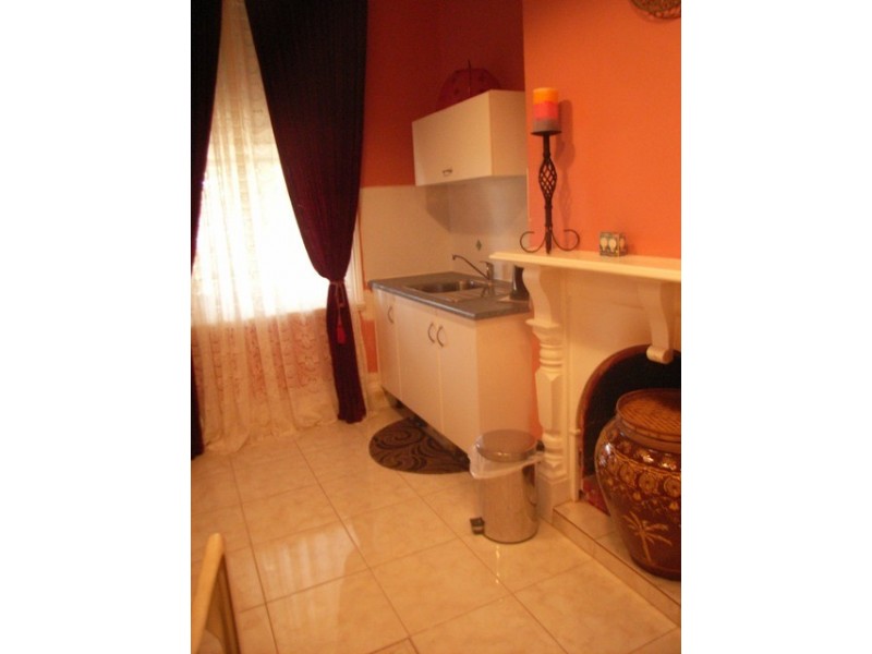 16 Tregony Street, Burra SA 5417