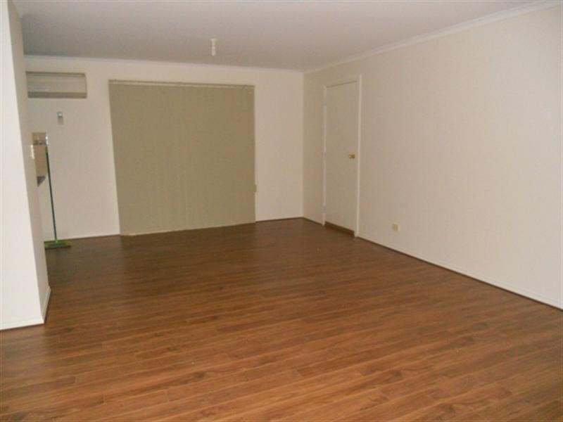 2/5 SCOTLAND Street, Balaklava SA 5461