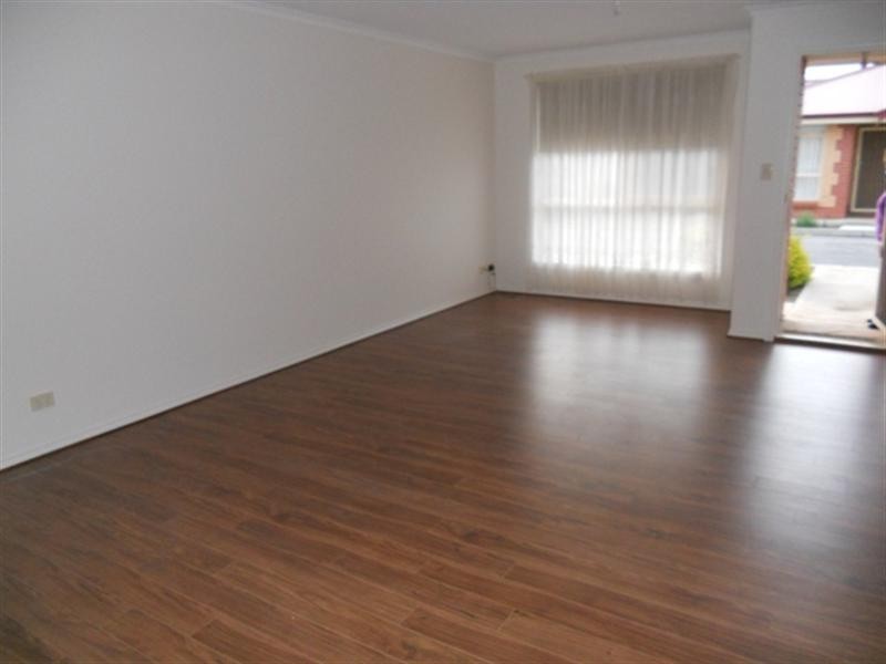 2/5 SCOTLAND Street, Balaklava SA 5461