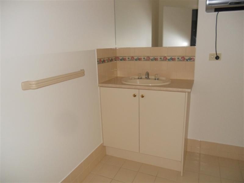 2/5 SCOTLAND Street, Balaklava SA 5461