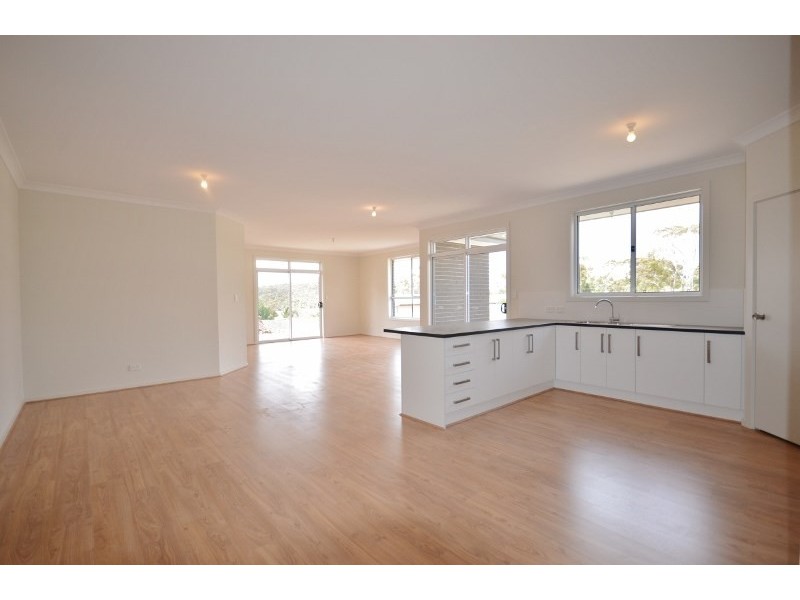 4 Beal Drive, Clare SA 5453