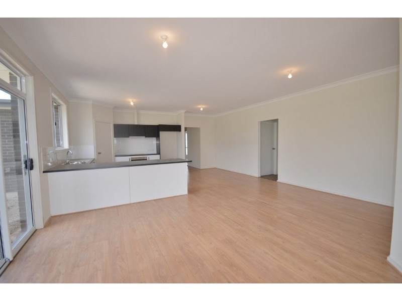 4 Beal Drive, Clare SA 5453