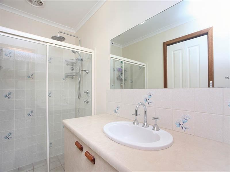 3 North Terrace, Watervale SA 5452
