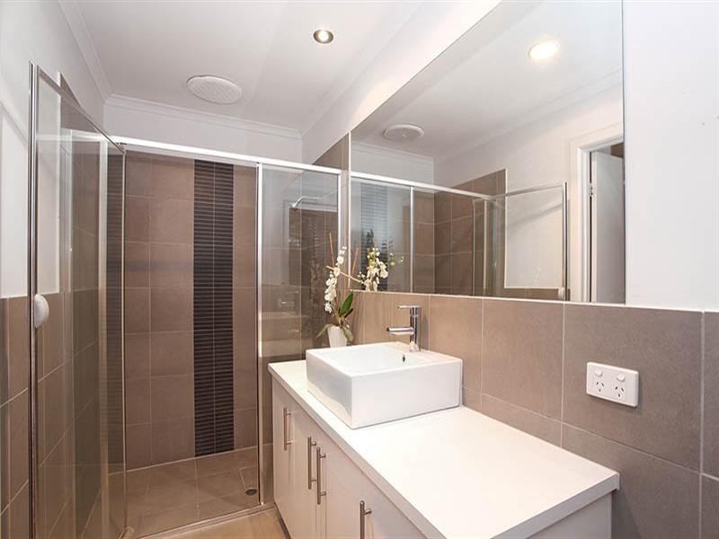 21 Trezise Way, Clare SA 5453