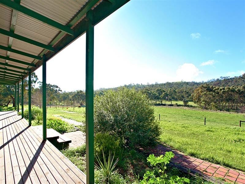 82 Emu Flat Road, Armagh SA 5453