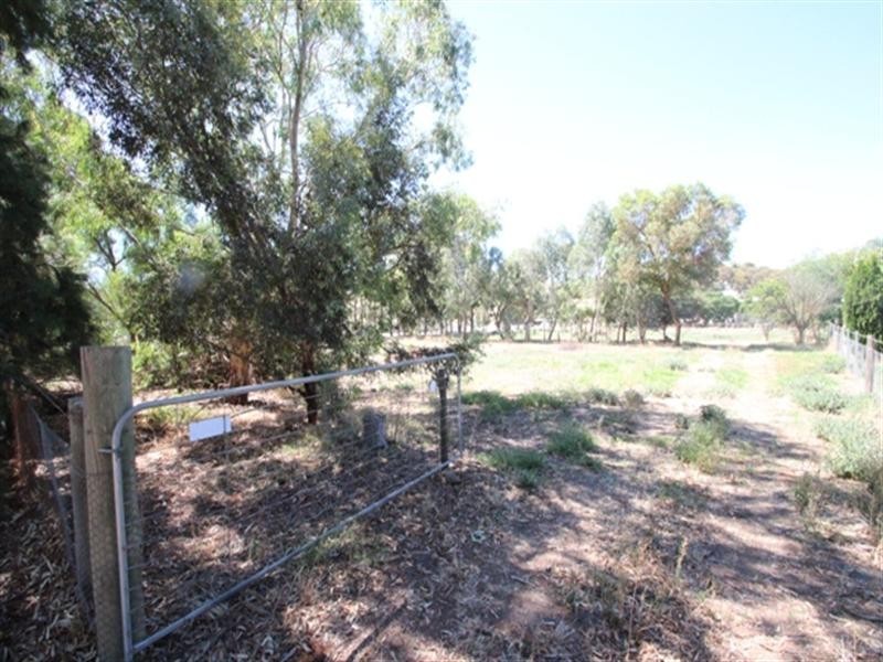 Lot 51 and 52 Young Street, Burra SA 5417