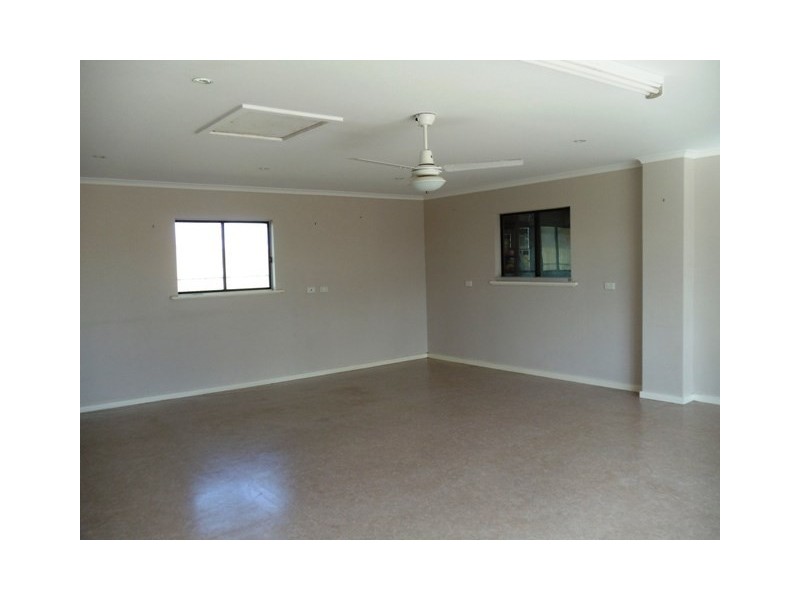 11 Moonta Terrace, Port Clinton SA 5570