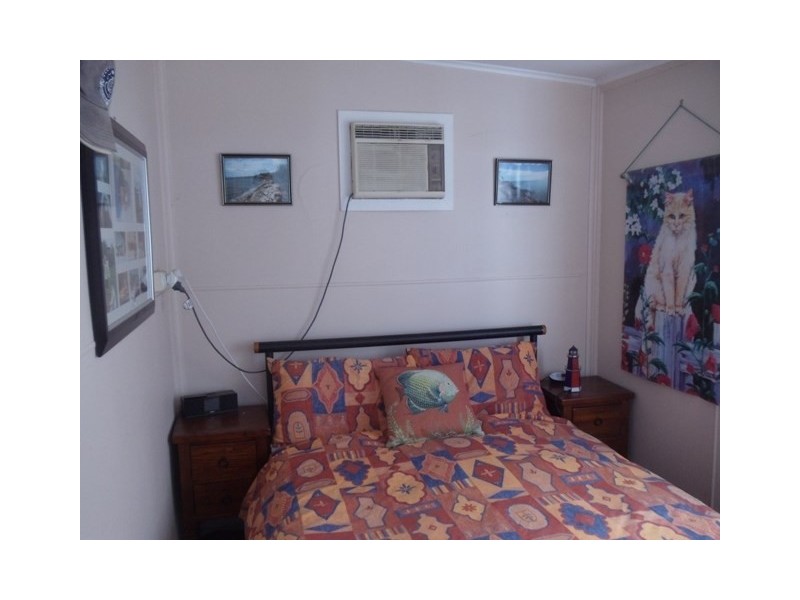 7 Main Street, Pine Point SA 5571