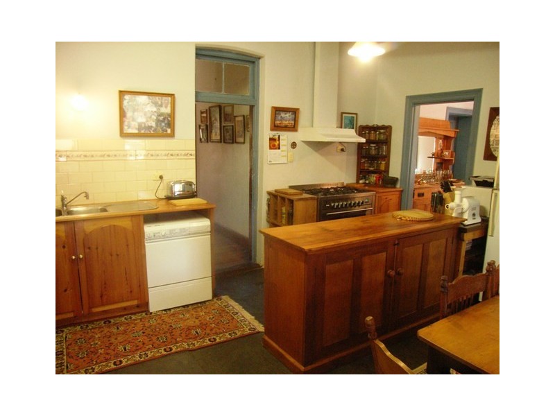 9 St Just Street, Burra SA 5417