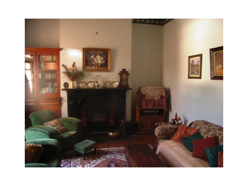 9 St Just Street, Burra SA 5417
