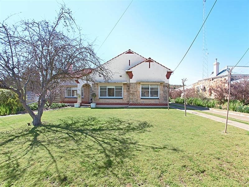 149 Main North Road, Clare SA 5453