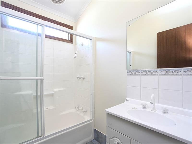 19 Racecourse Road, Balaklava SA 5461