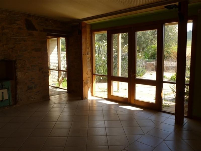 10 Kelly Street, Mintaro SA 5415