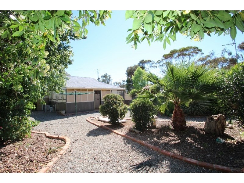 1 Mugges Court, Blyth SA 5462