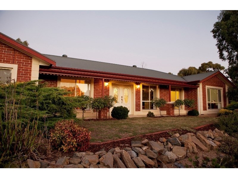 7 March Court, Clare SA 5453