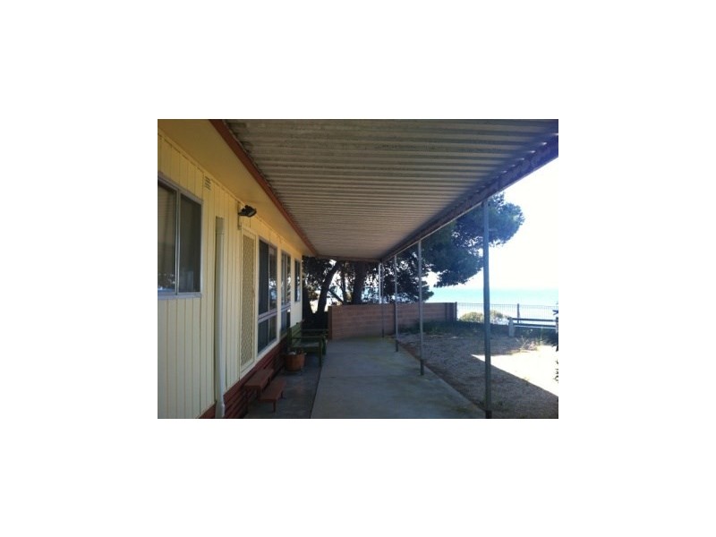 83 Main Coast Road, Pine Point SA 5571