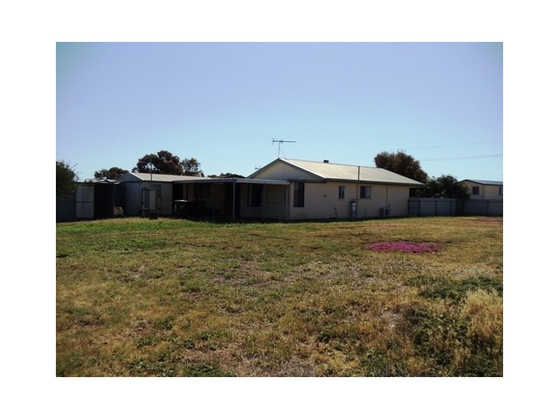 13 Kulpara Street, Port Clinton SA 5570