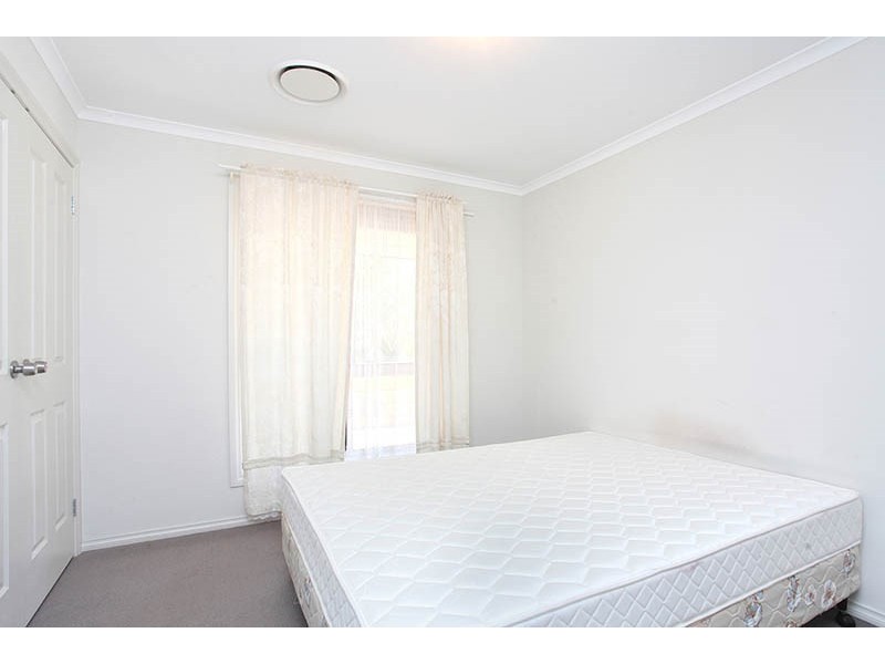 9 Houghton Street, Clare SA 5453