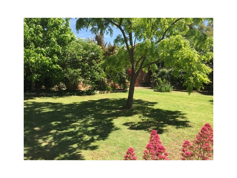 343 Main North Road, Clare SA 5453