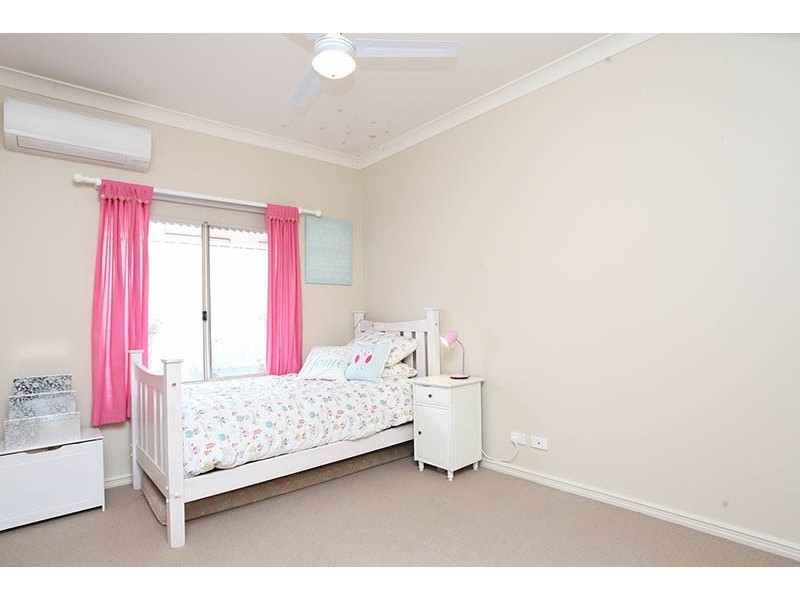 9 Rocky Glen Court, Clare SA 5453