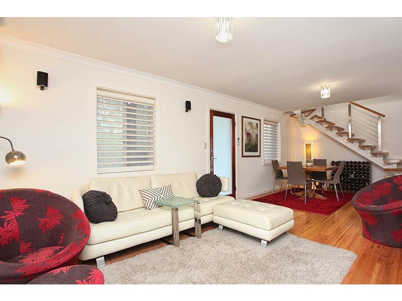 Warenda Rd, Riesling Trail and Clare Valley Cottages, Clare SA 5453