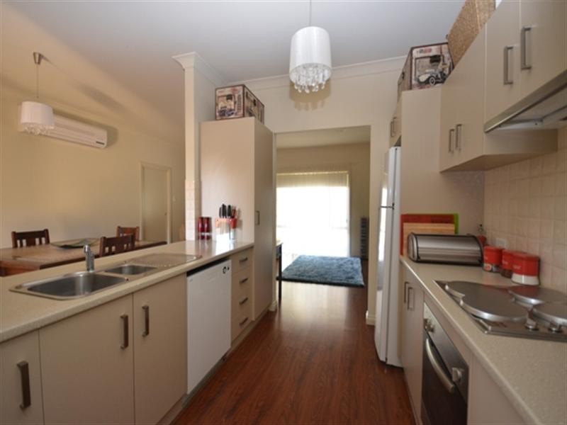 8/372 Main North Road, Clare SA 5453