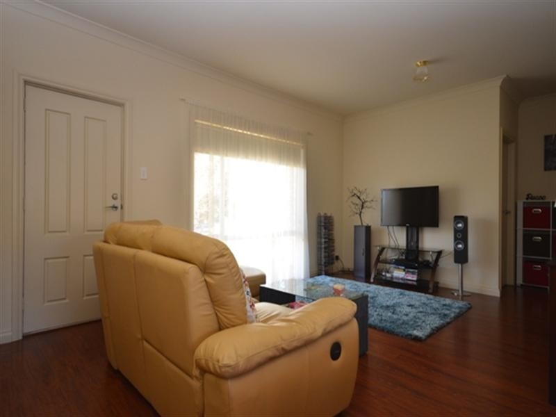 8/372 Main North Road, Clare SA 5453