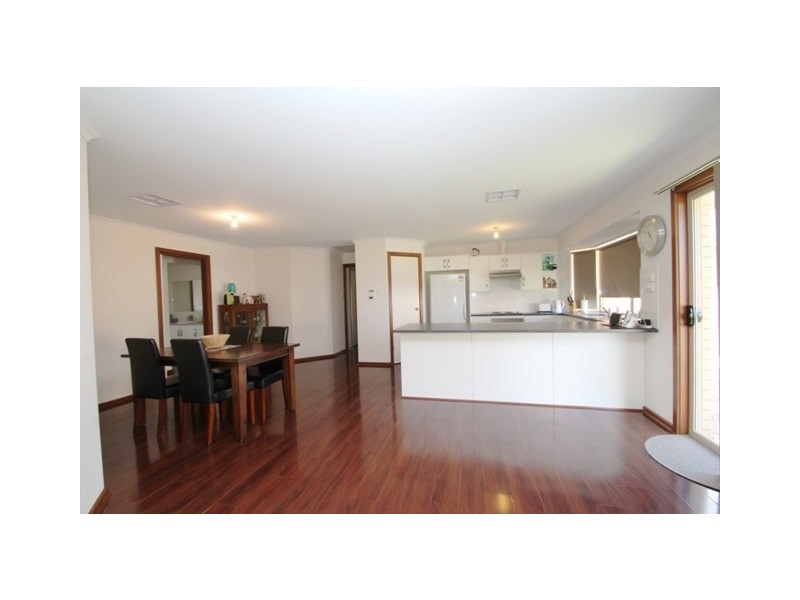 38 Masters Street, Riverton SA 5412