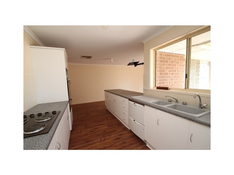 5 Merewether Street, Farrell Flat SA 5416